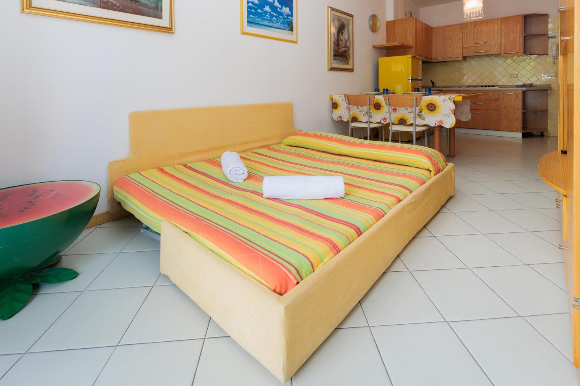 Jesolo Beach! Fronte Mare - Piscina Park E Posto Spiaggia Inclusi Exterior foto